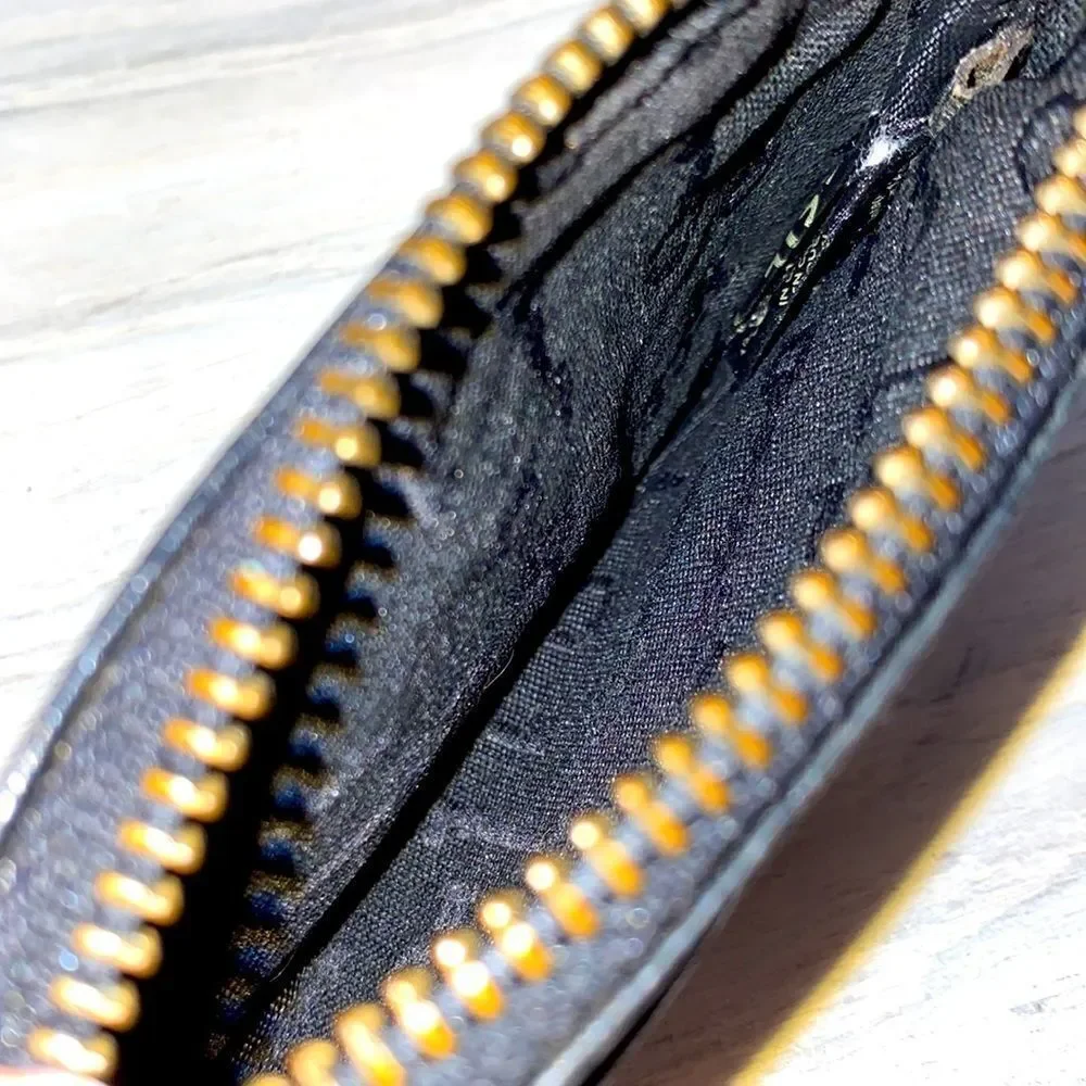 Fossil long live